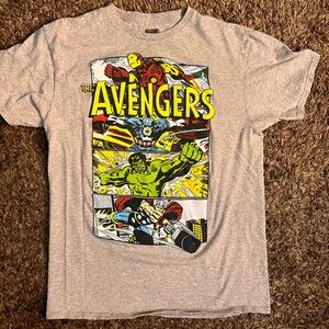 Marvel Avenger Small Men shirt tee